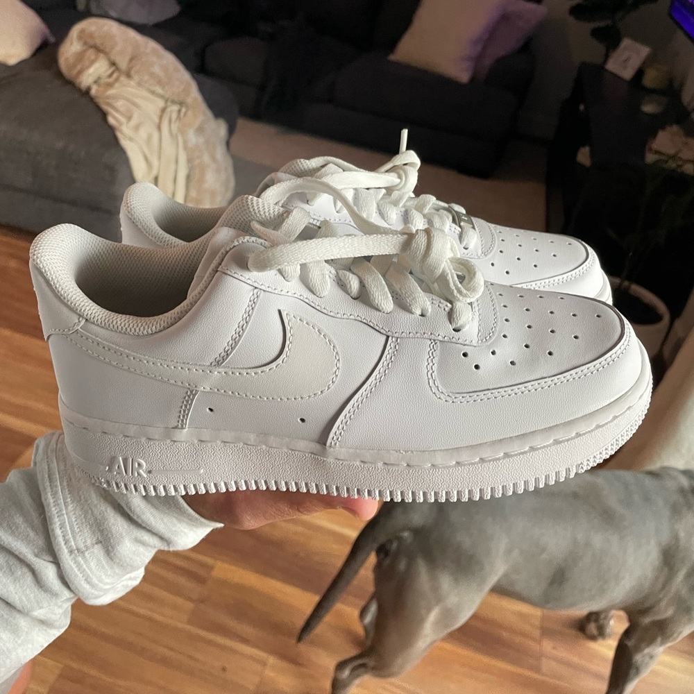 Nike Air Force 1 Low White (NEVER WORN)
